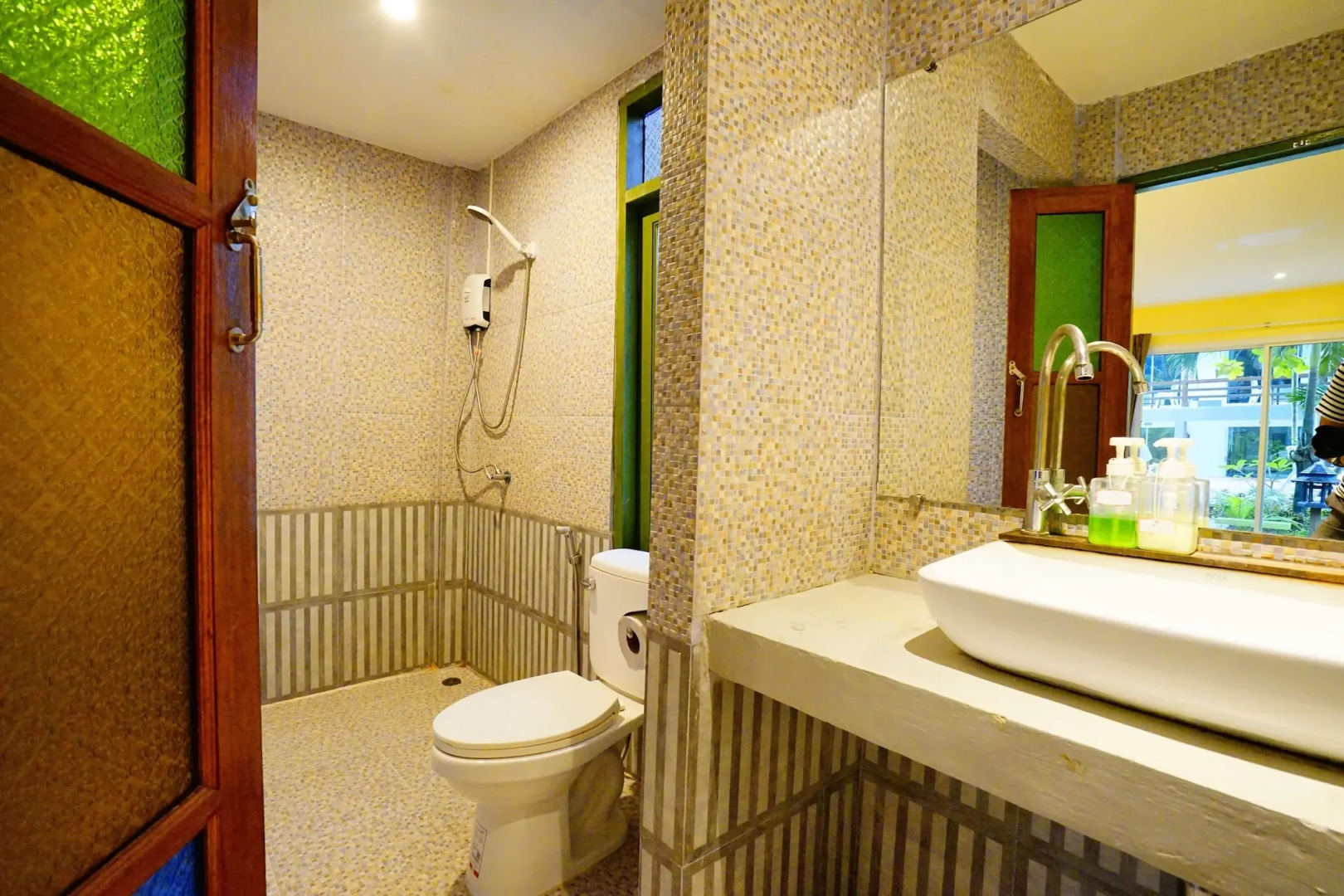 Apple Beachfront Resort