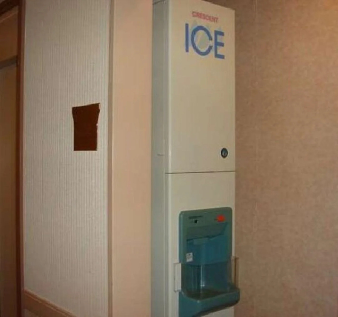 Отель The Crest Hotel Kashiwa