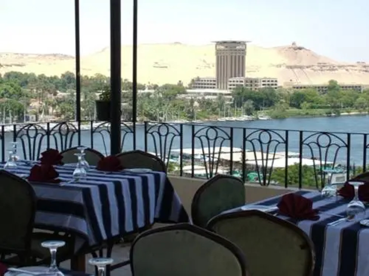 Orchida St. George Hotel