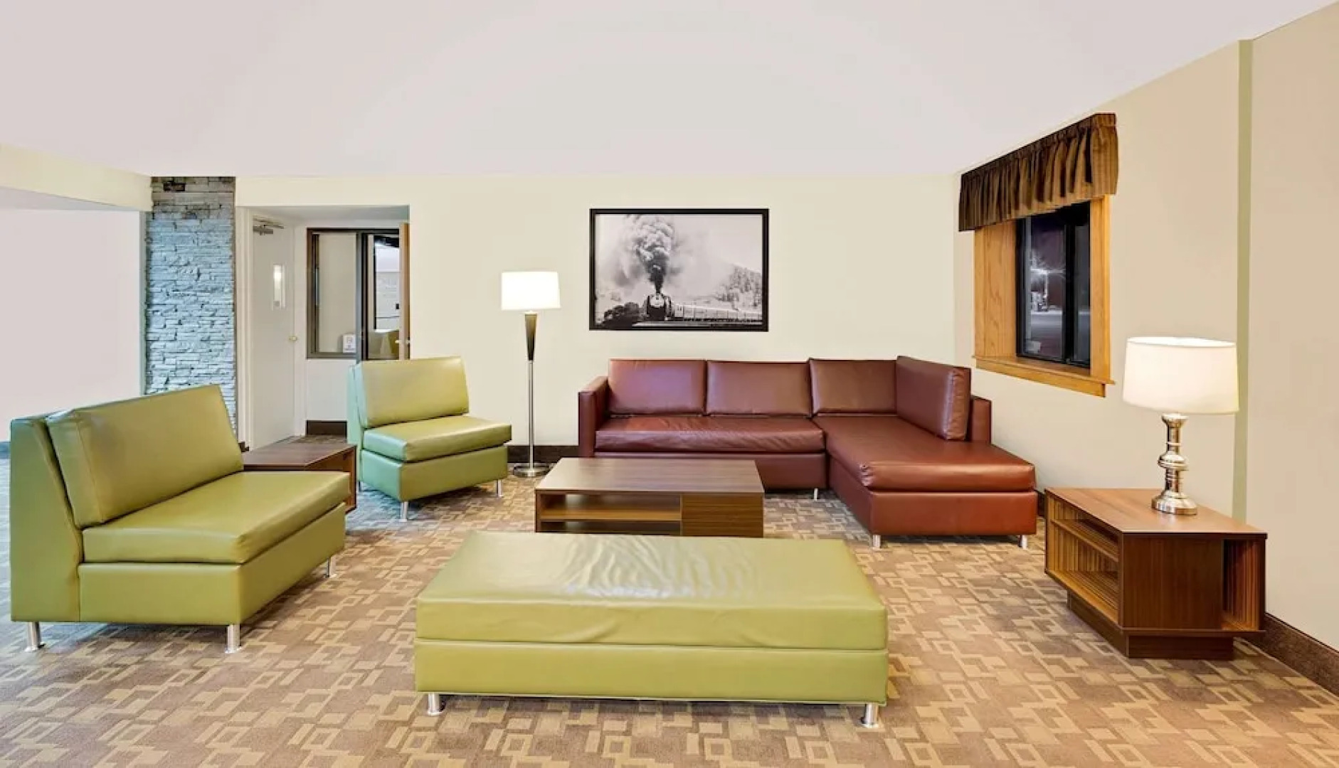 Super 8 Motel - St. James