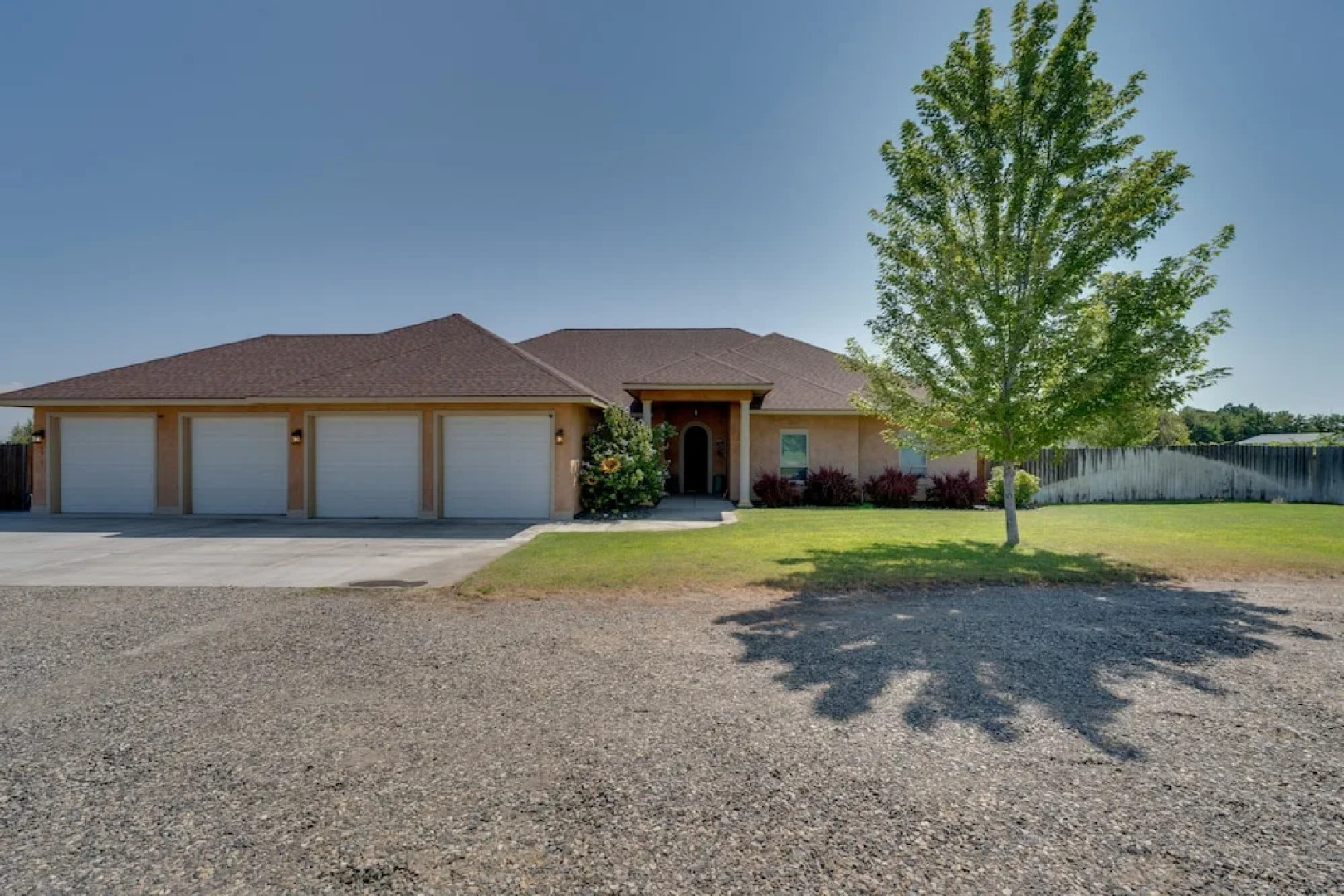 West Richland Home w/ Vineyard & Mountain Views!