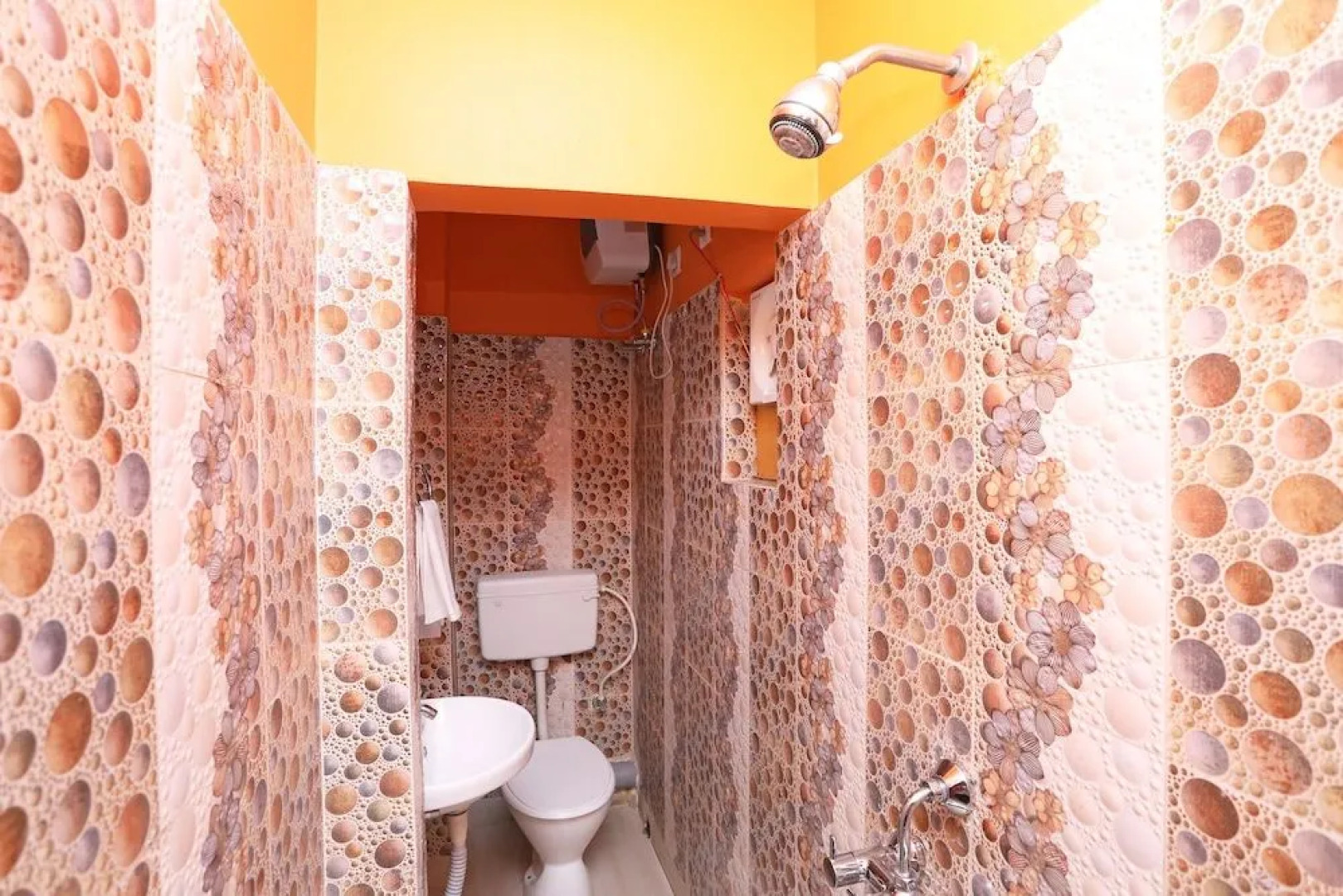 OYO 24314 Hotel Uchhash