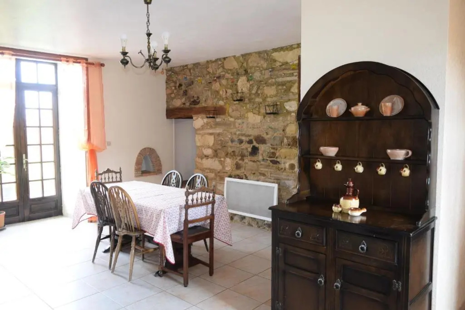 Manoir Courtyard cottage rental Vendee