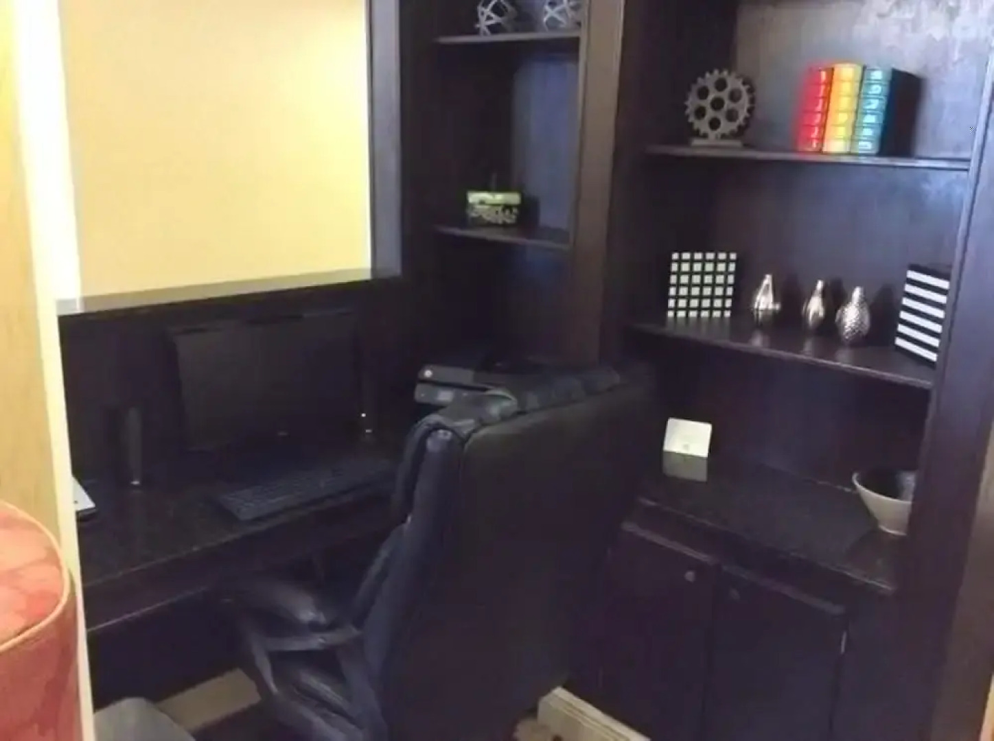 Holiday Inn Express Hotel & Suites FOREST