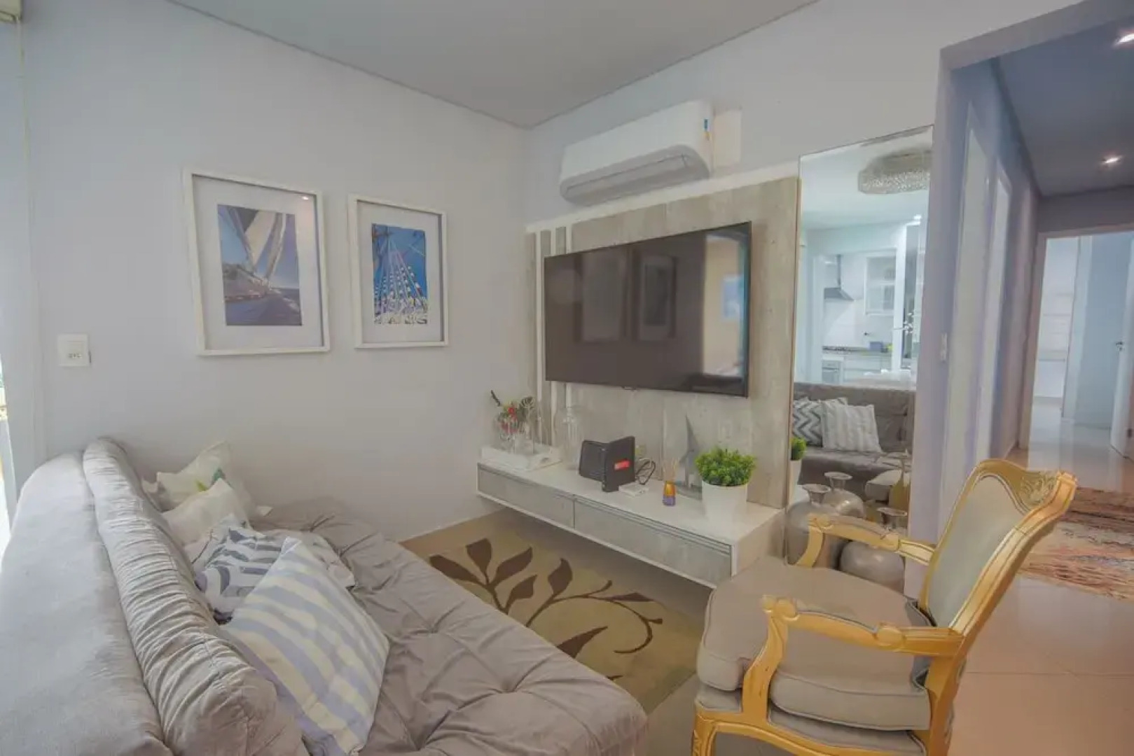 Apto pet Friendly c Churrasqueira a 100m da Praia