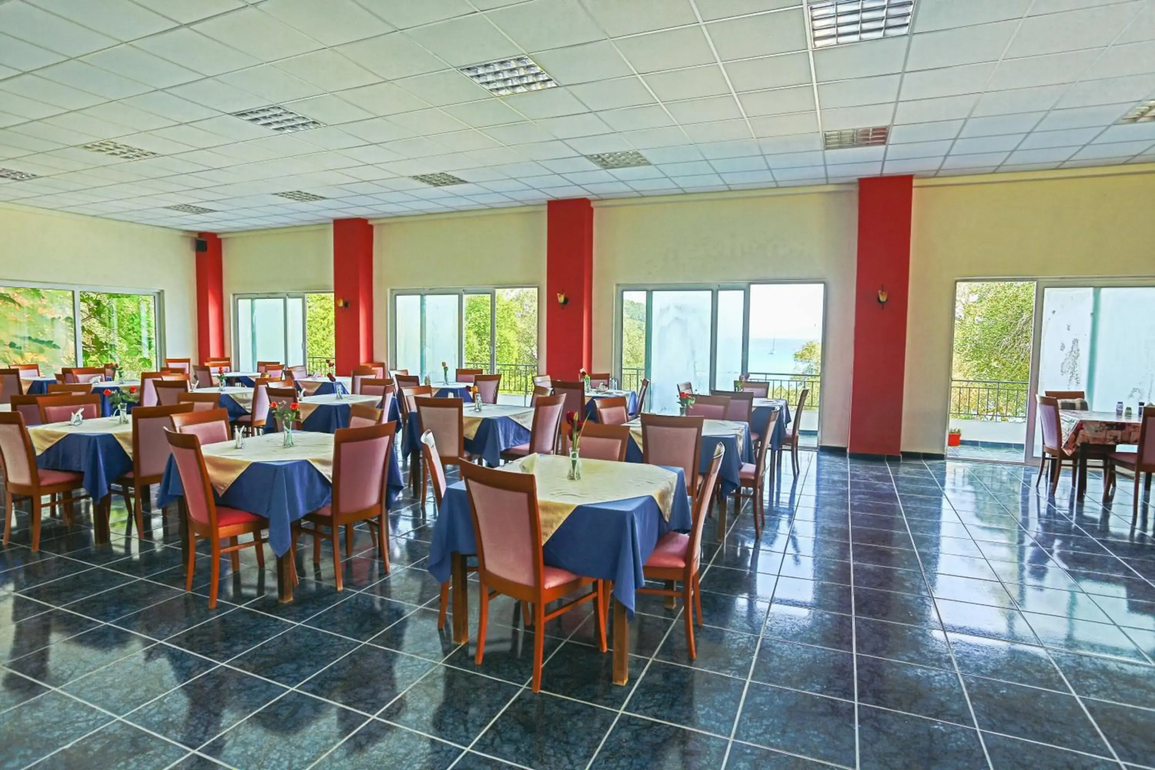 Amfitriti Hotel