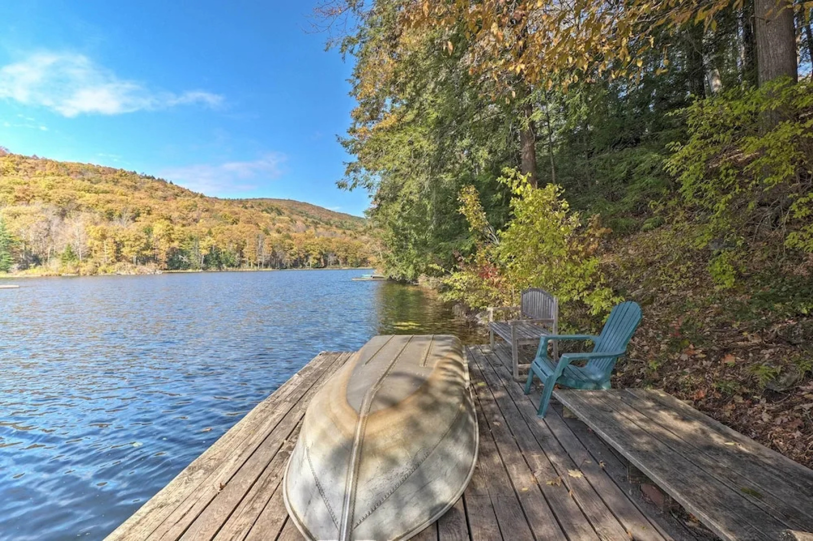 Lakefront Berkshires Retreat w/ Deck, Dock & Boat!