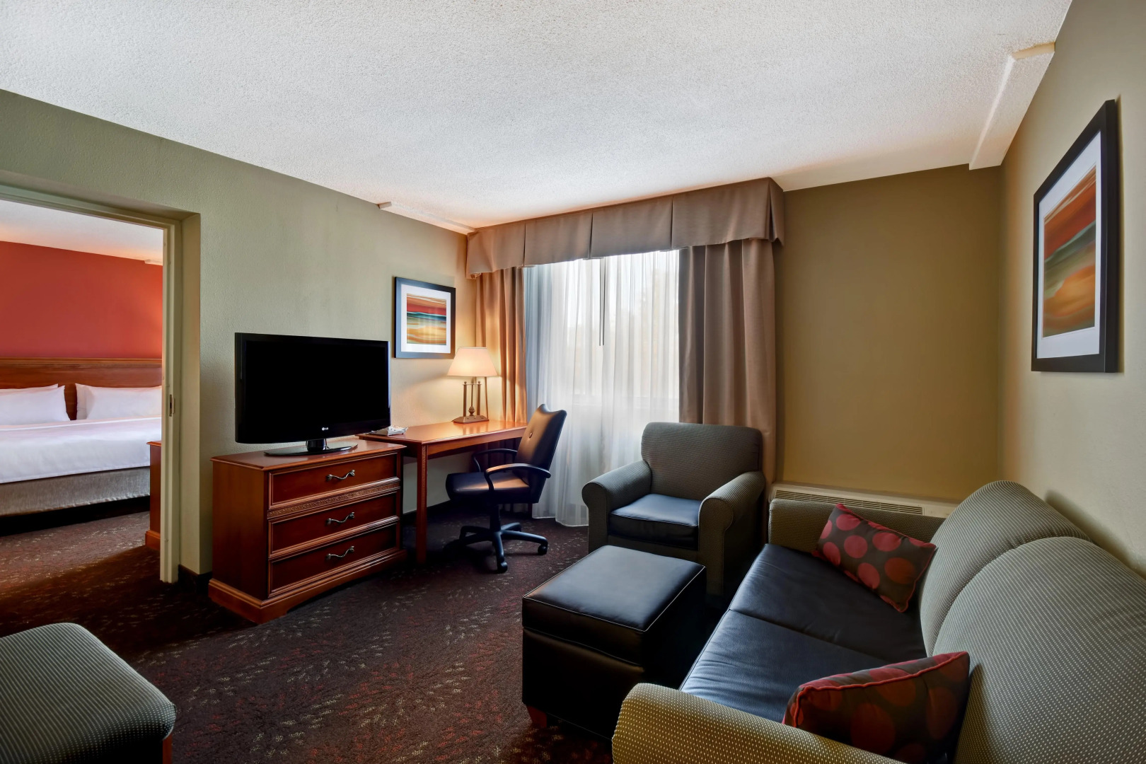 Holiday Inn Cincinnati-Riverfront by IHG