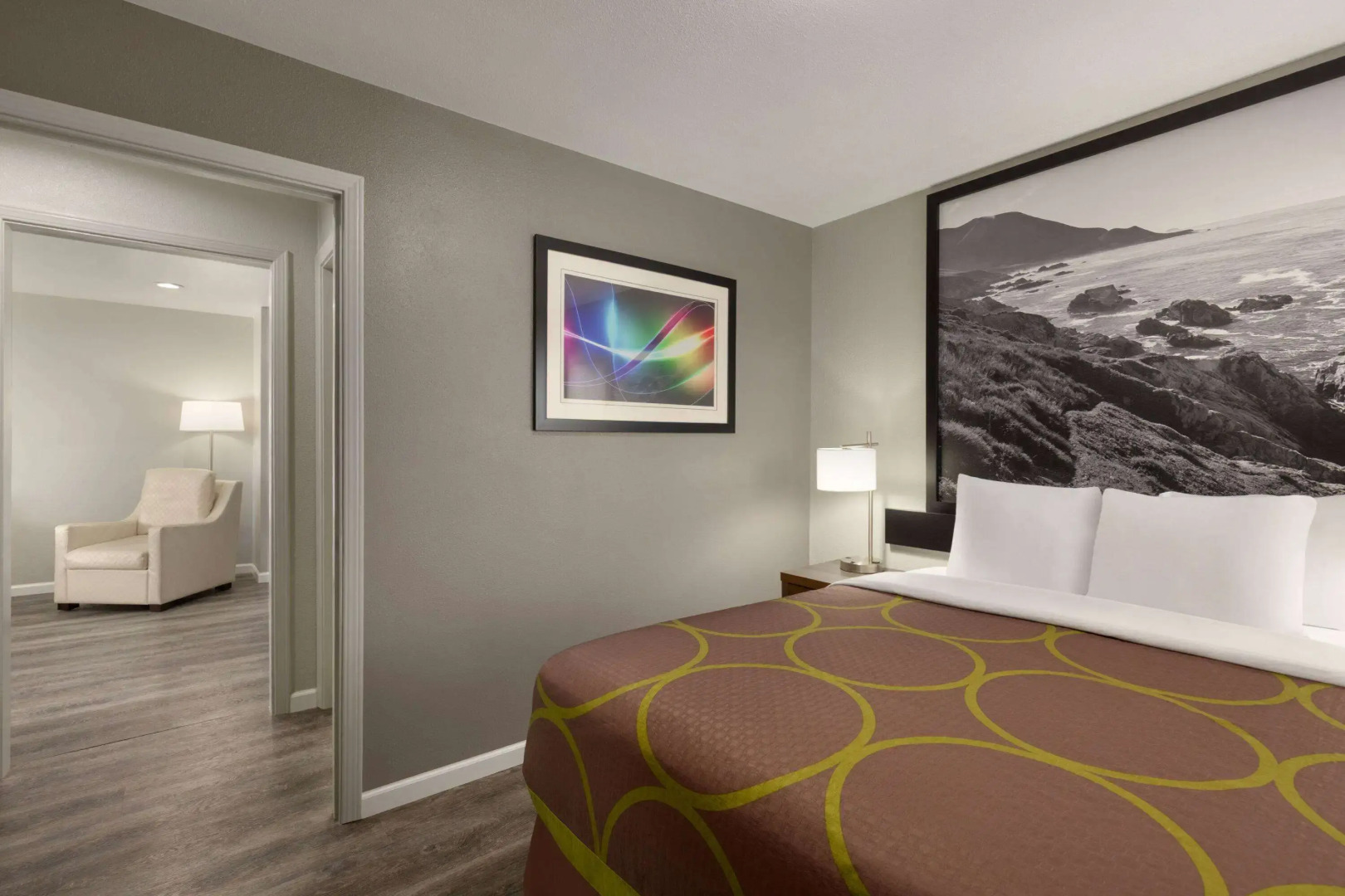 Super 8 by Wyndham Eureka