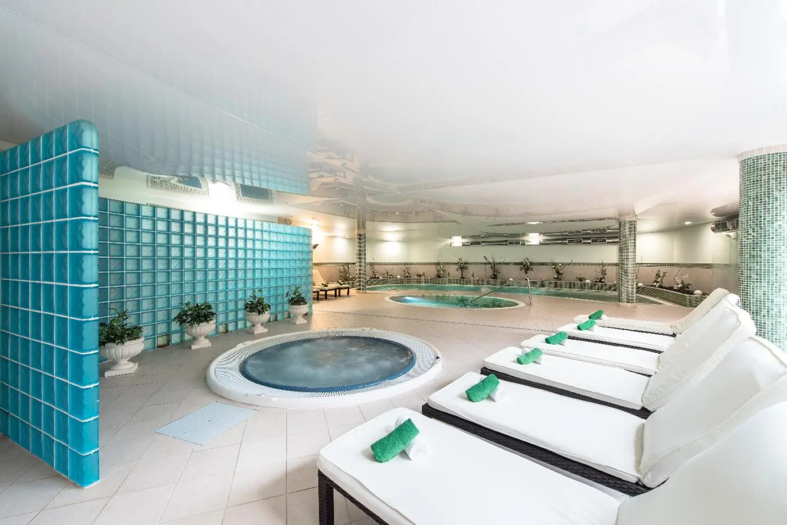 Отель THB Tropical Island Aparthotel