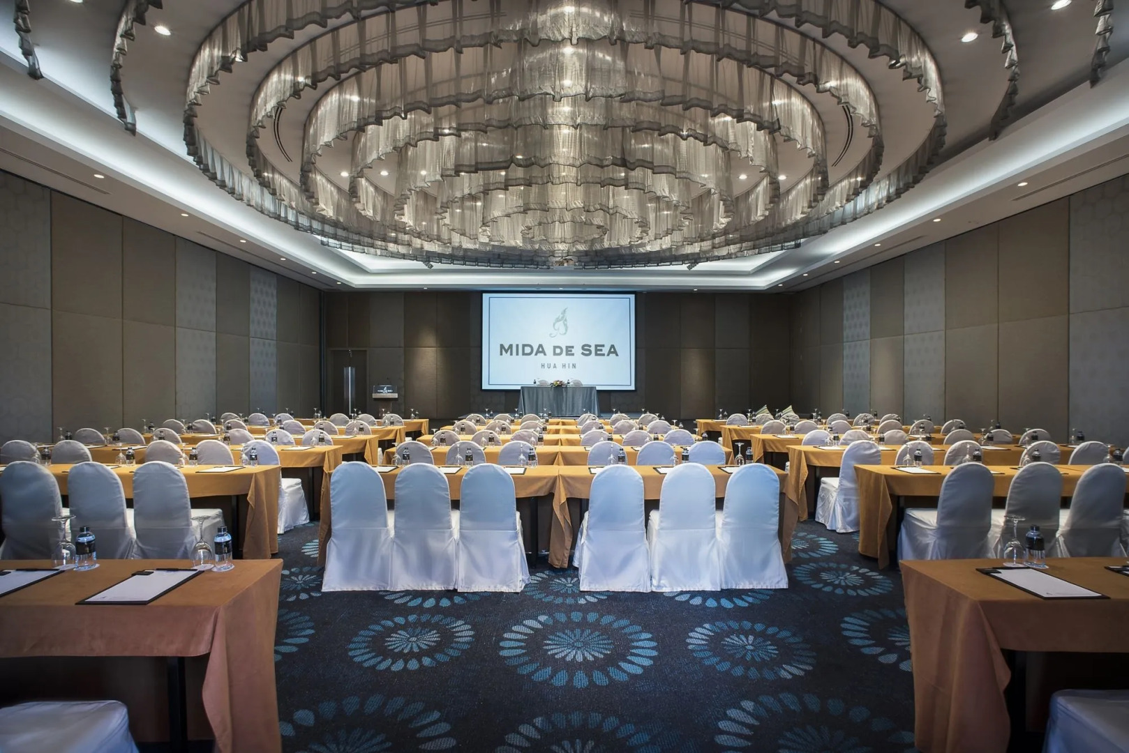 Отель Mida De Sea Hua Hin