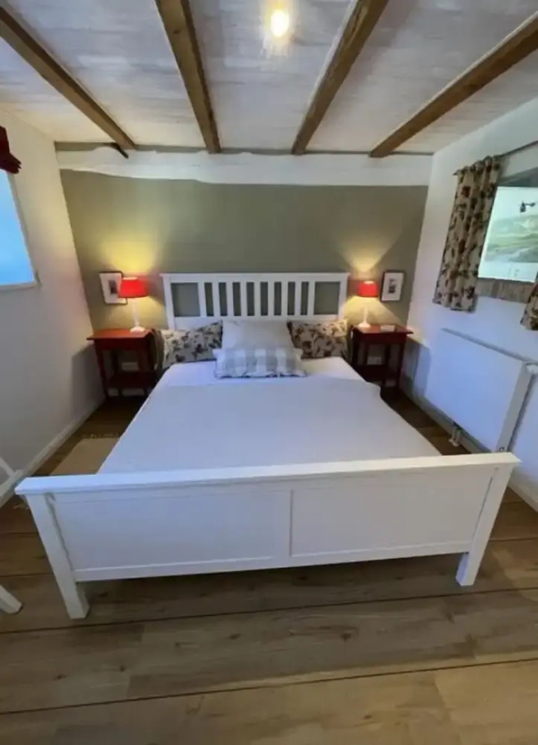 Up Here Comfortable Holiday Residence