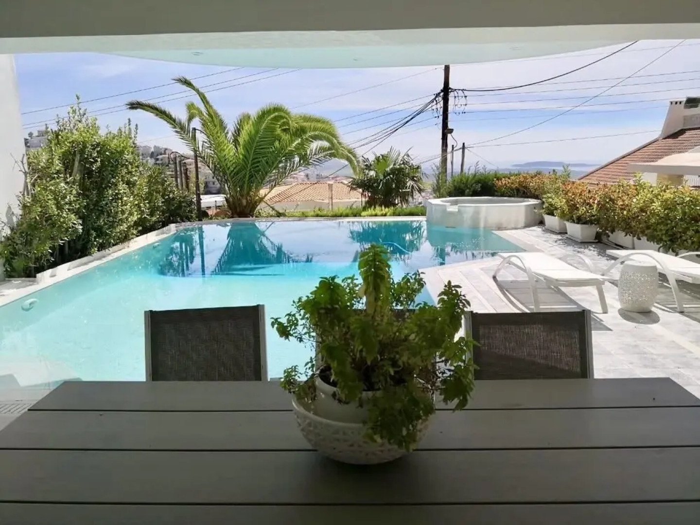 Elaia Luxury Residences