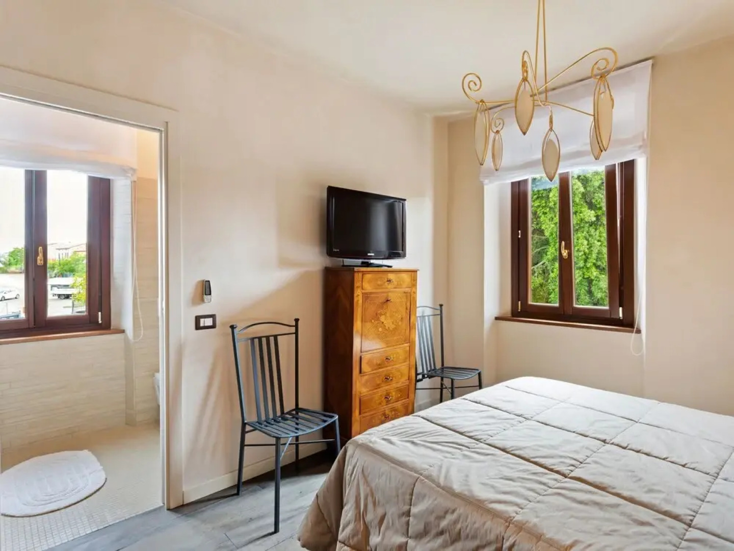 Appealing Holiday Home in Saturnia with Garden