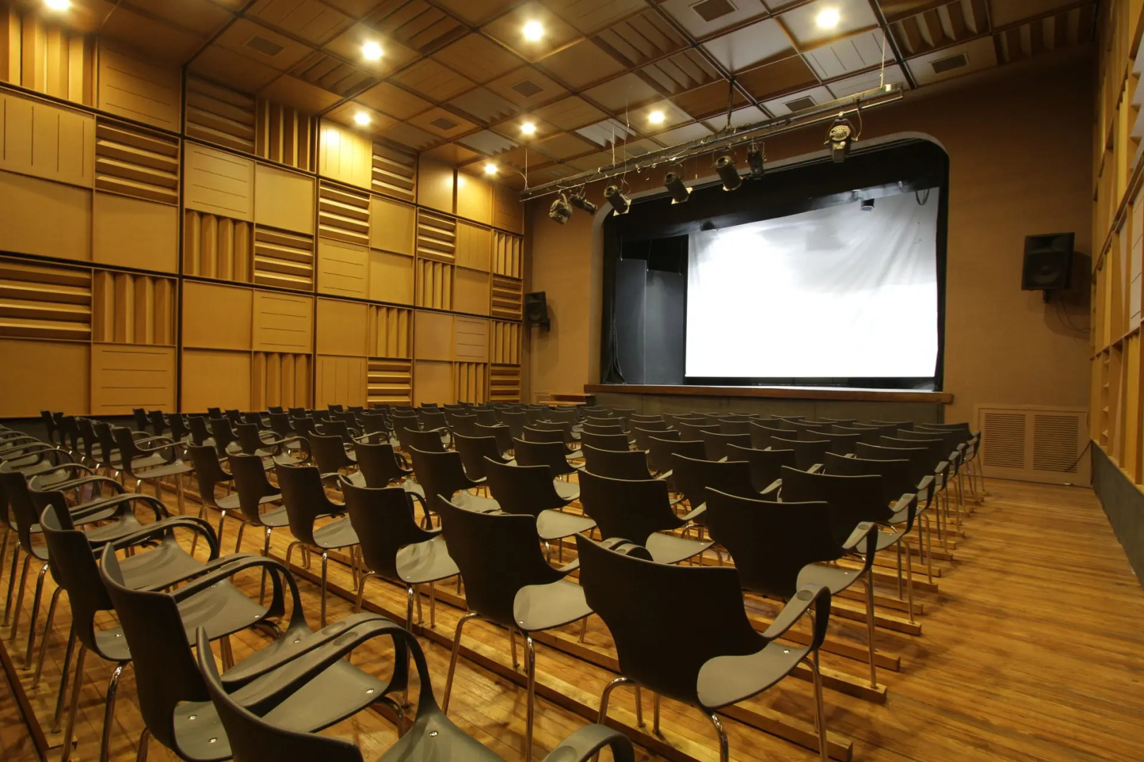 Plaza Paradiso Petit Hotel