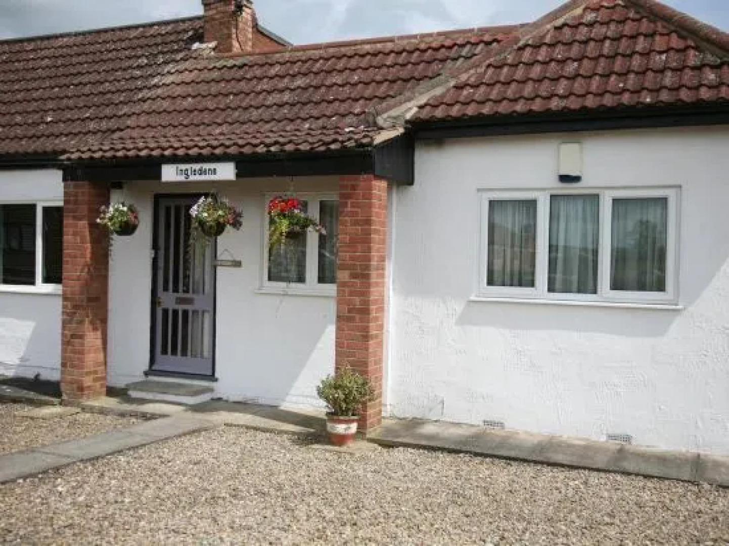 Bed  Breakfast Ingledene