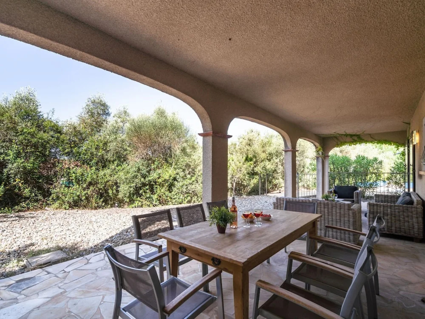 Spacious Luxury Villa With Heated Swimming Pool, Jacuzzi, Stunning Views and Plenty of Privacy