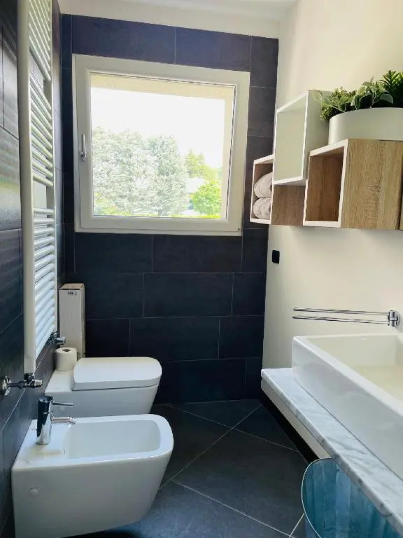 My humble house -Appartamento in villa con vista lago