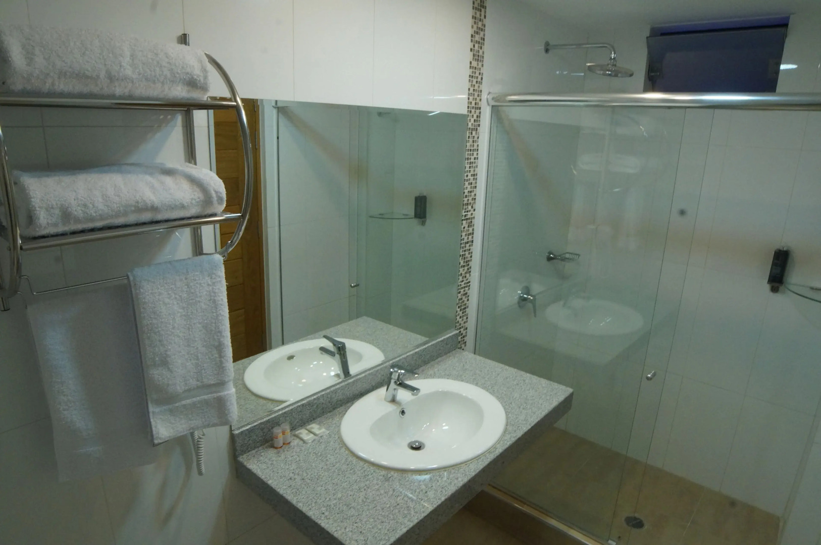 Aguila Dorada Selva Hotel