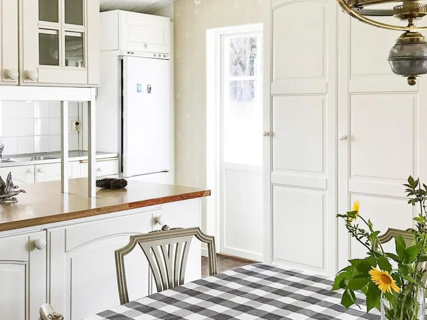 6 Person Holiday Home in Asbro-by Traum