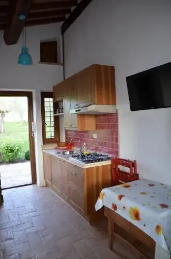 Umbrian Holiday on the enchanting hills of Todi!