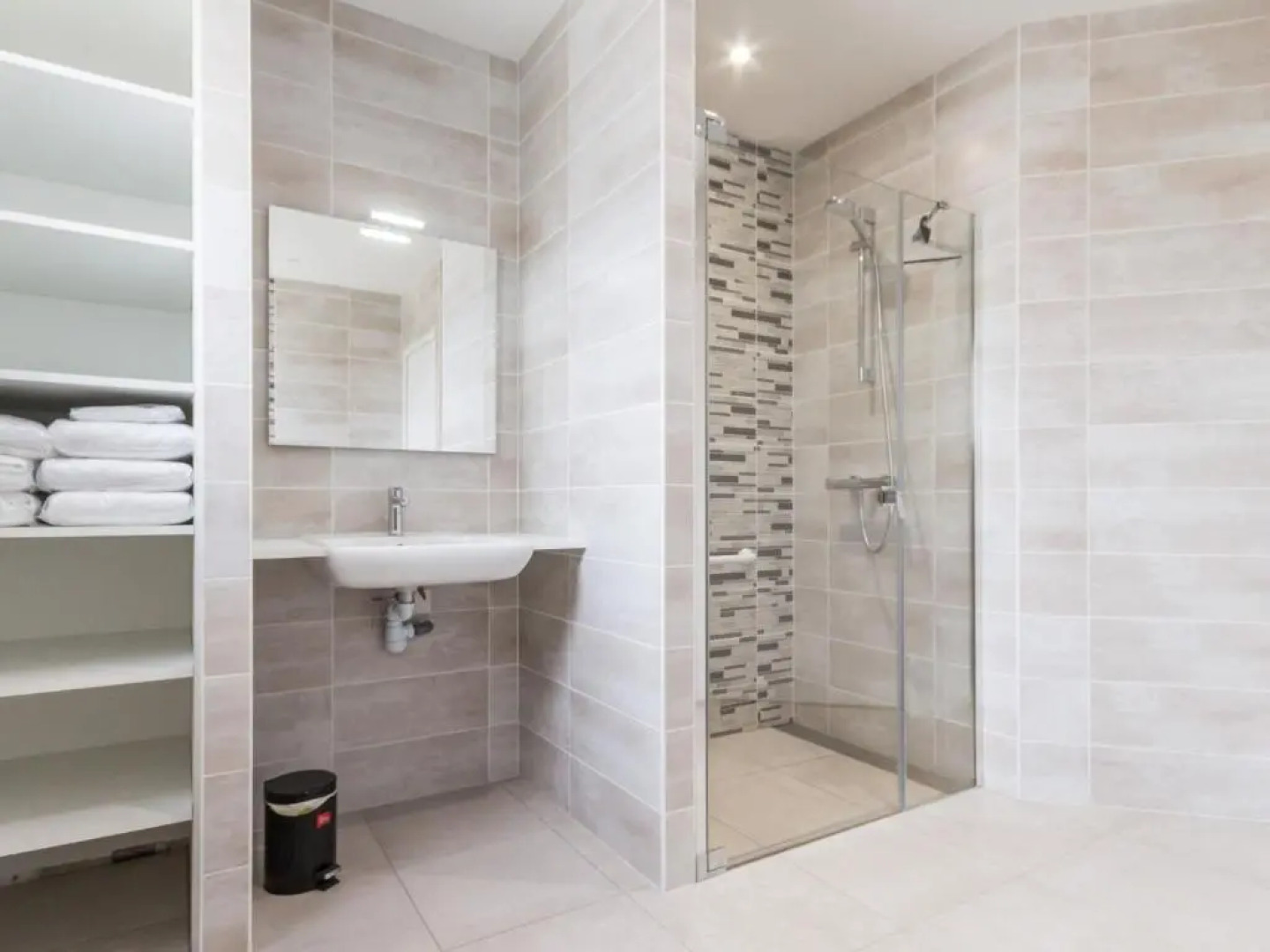 Gîte Saint-Philbert-de-Grand-Lieu, 3 pièces, 4 personnes - FR-1-306-980