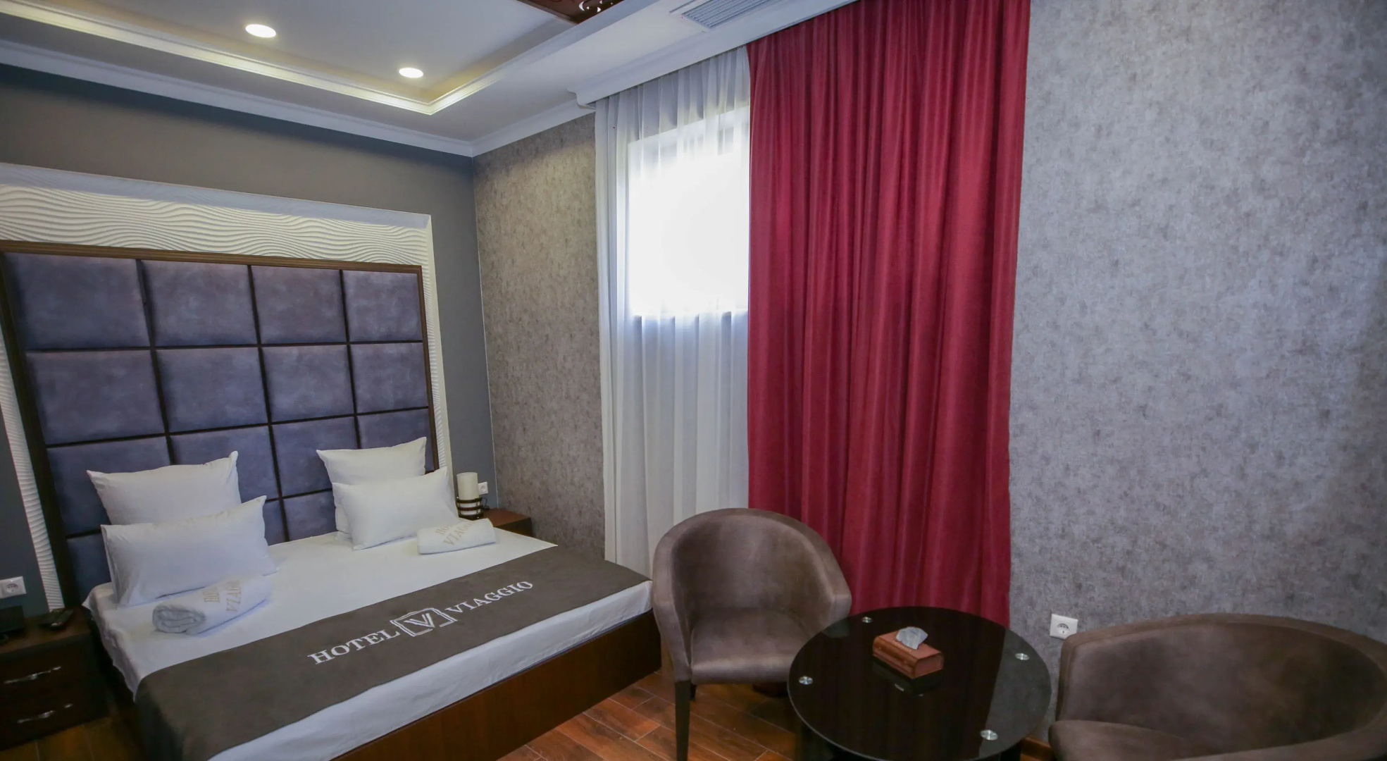 V hotel & tours