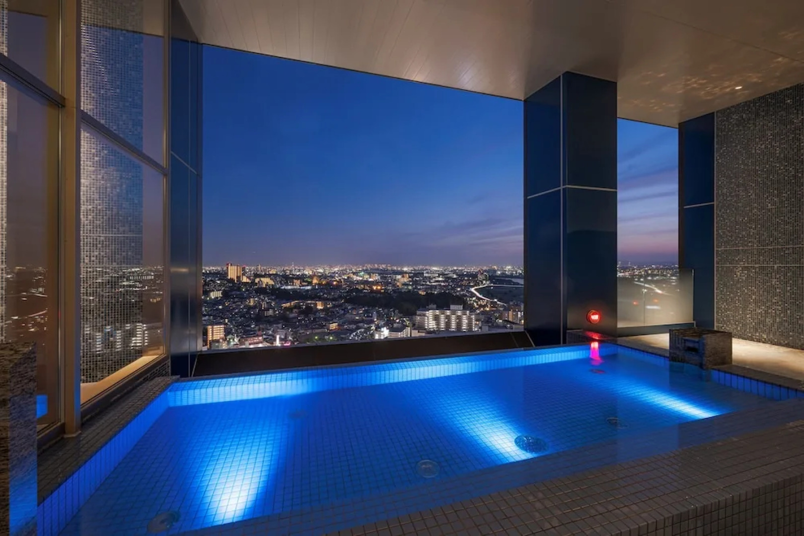 Candeo Hotels Osaka Hirakata