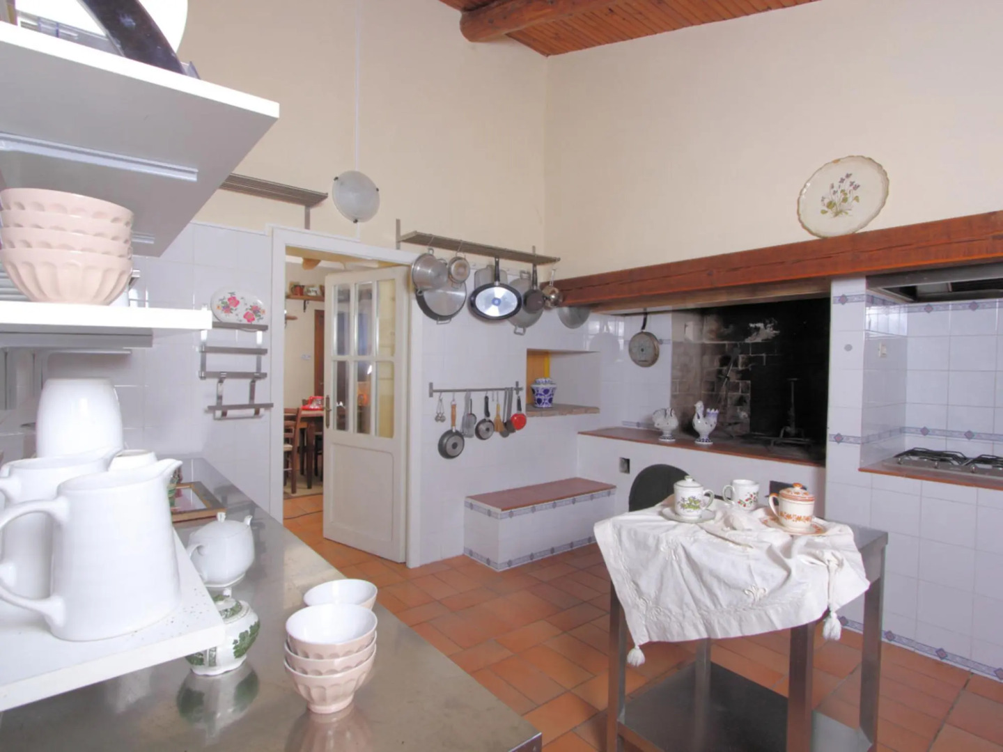 Eco-retreat With Pool