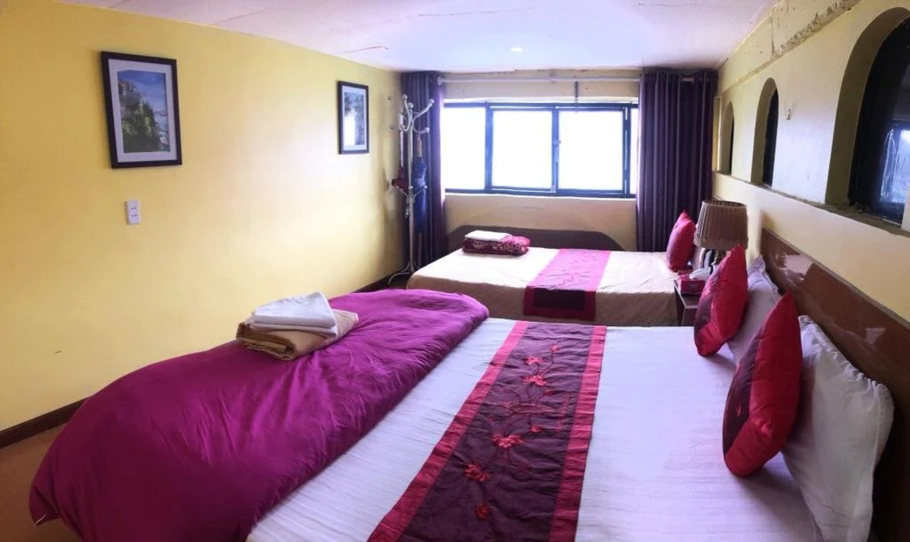 Le Pont Bungalow Hostel