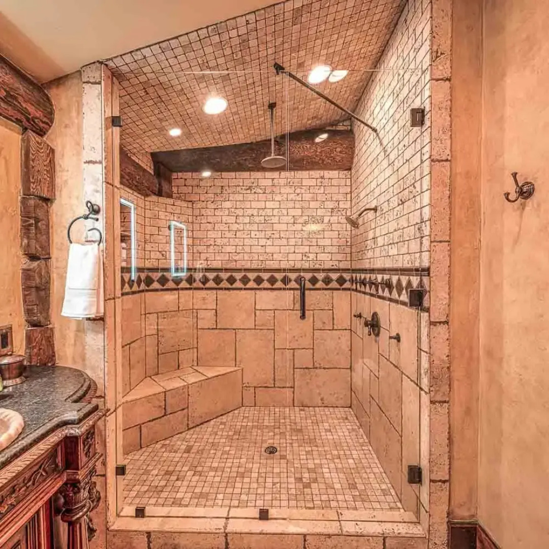 Forge Lake Lodge in Topton