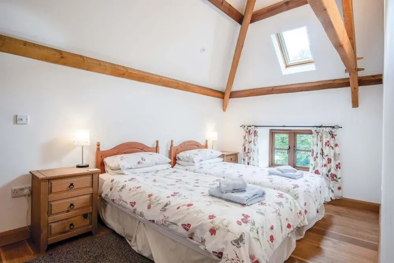 The Stables - 3 Bedroom Cottage - Beavers Hill