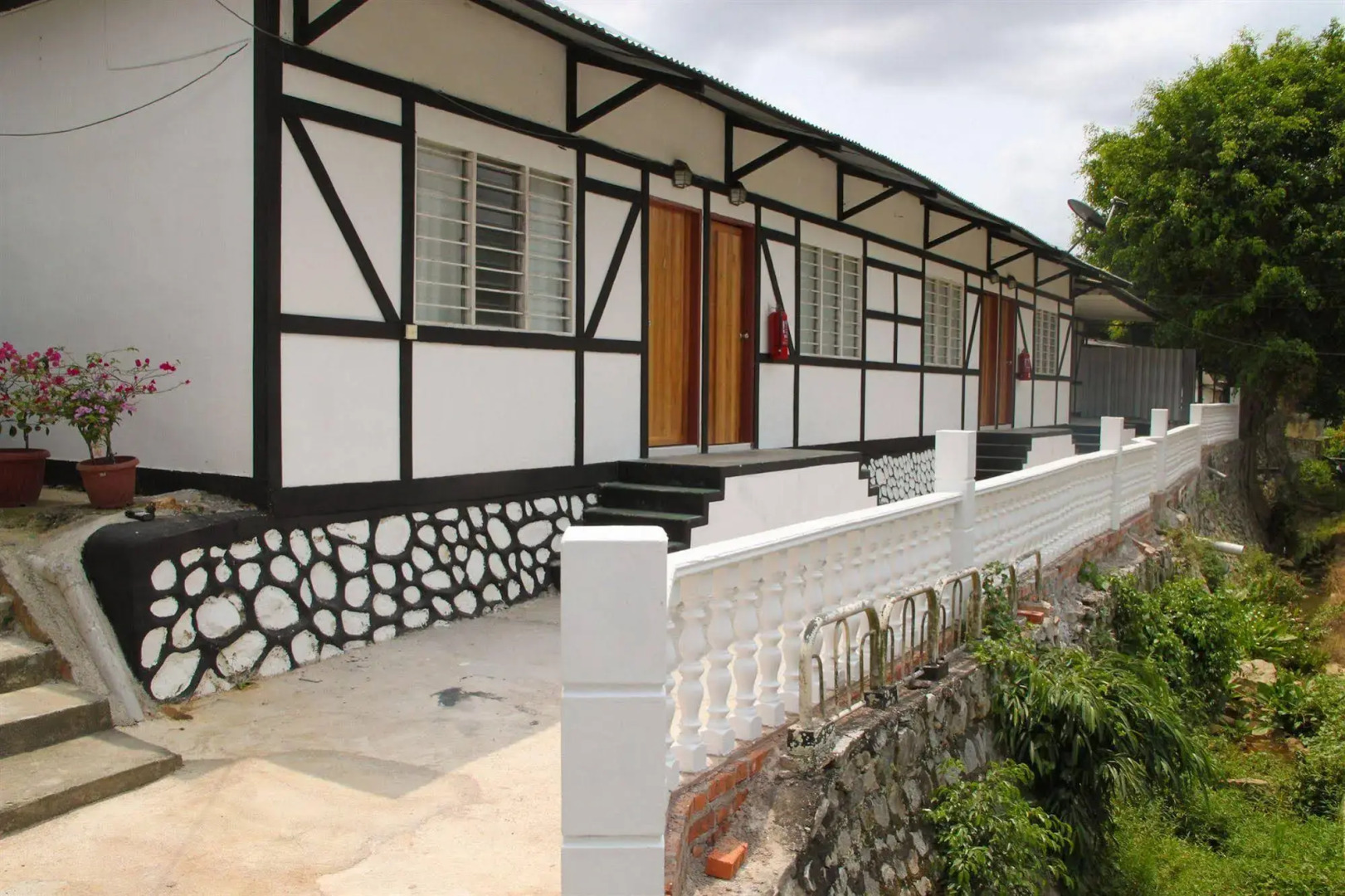 AgroFarmstay @ Skill-Tech