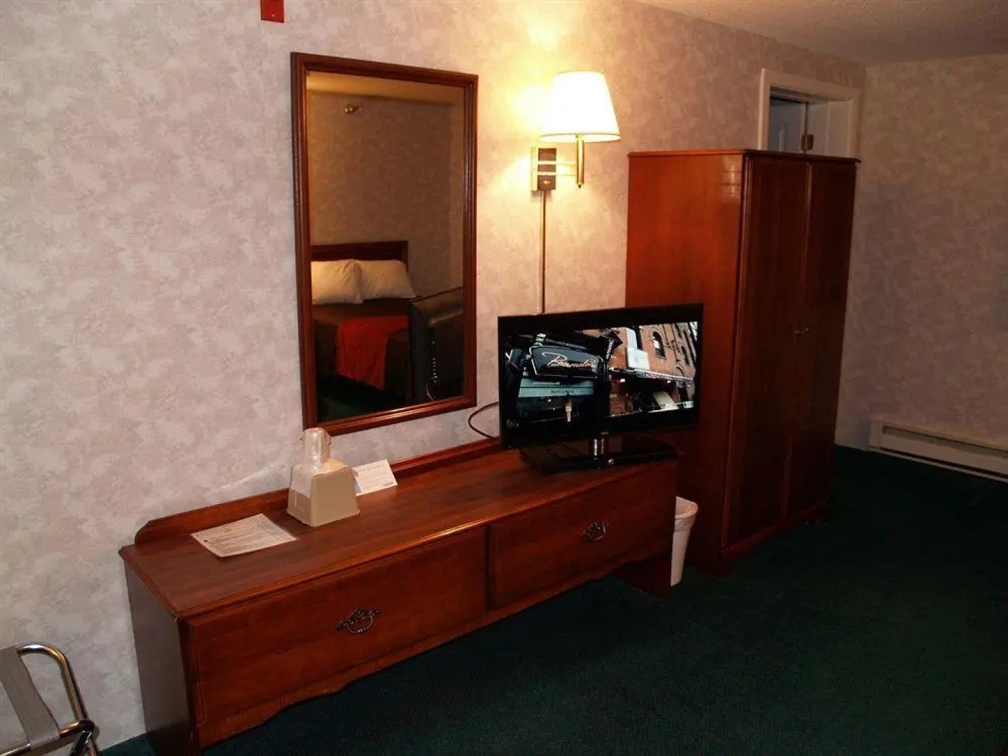Bangor Inn & Suites