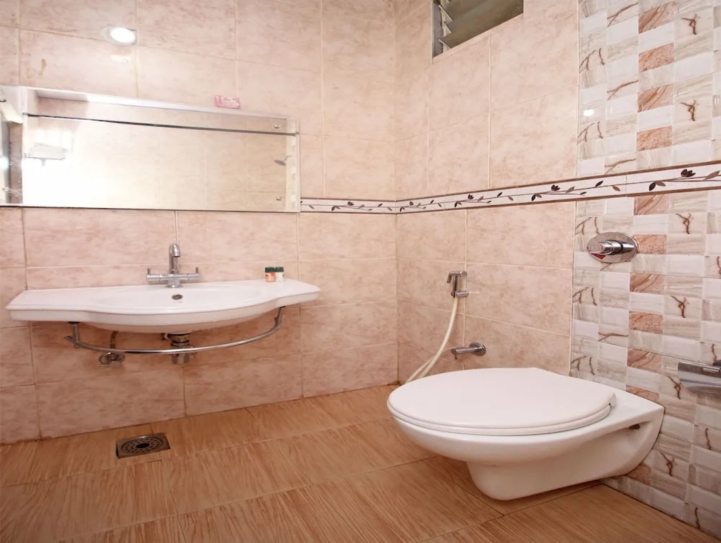 Hotel New Rajdarshan