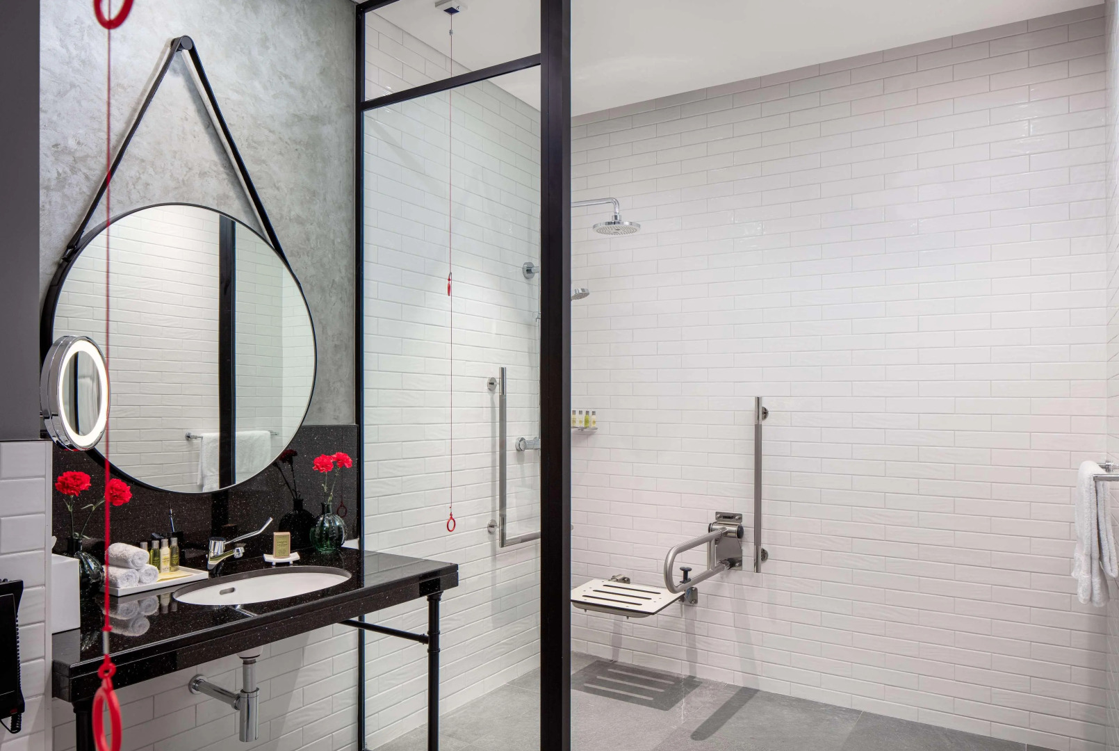 DoubleTree by Hilton Dubai M Square Hotel & Residences