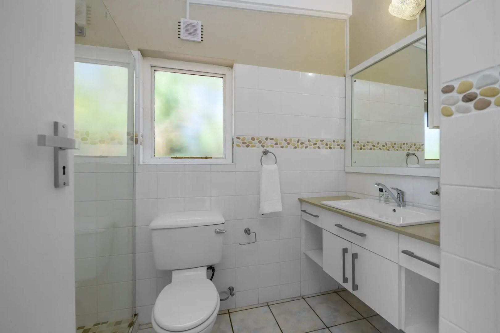 San Lameer Villa Rentals  3515