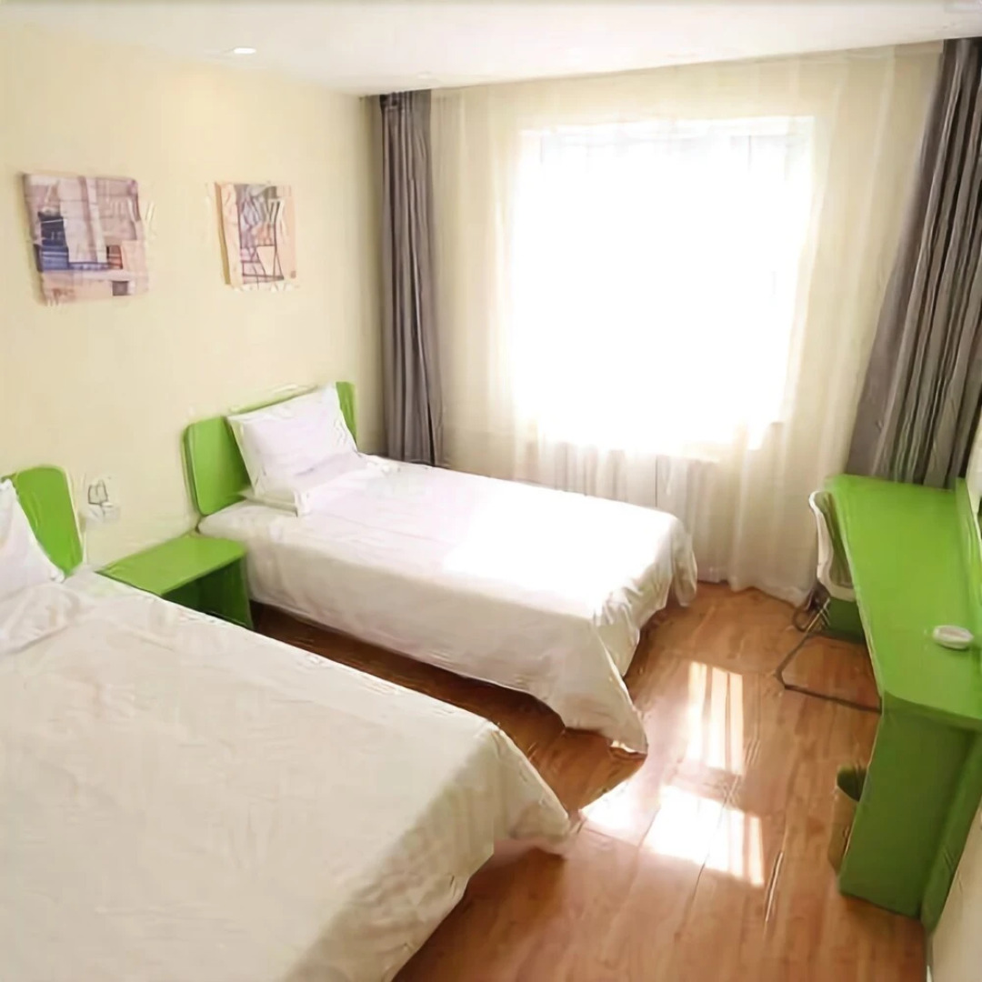 Hi Inn Langfang Railway Station