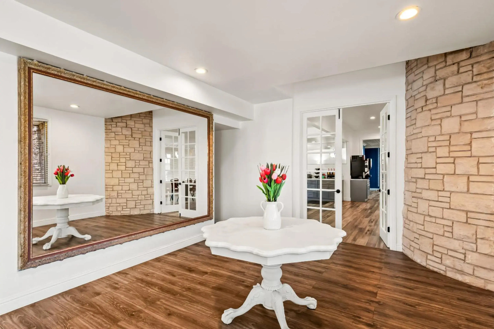 HomeTowne Studios by Red Roof Yuba City Bonanza – Marysville