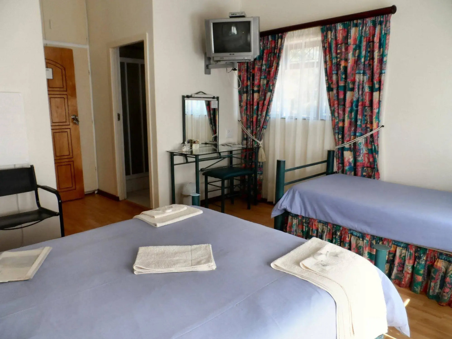 Mdoni House Guest Lodge