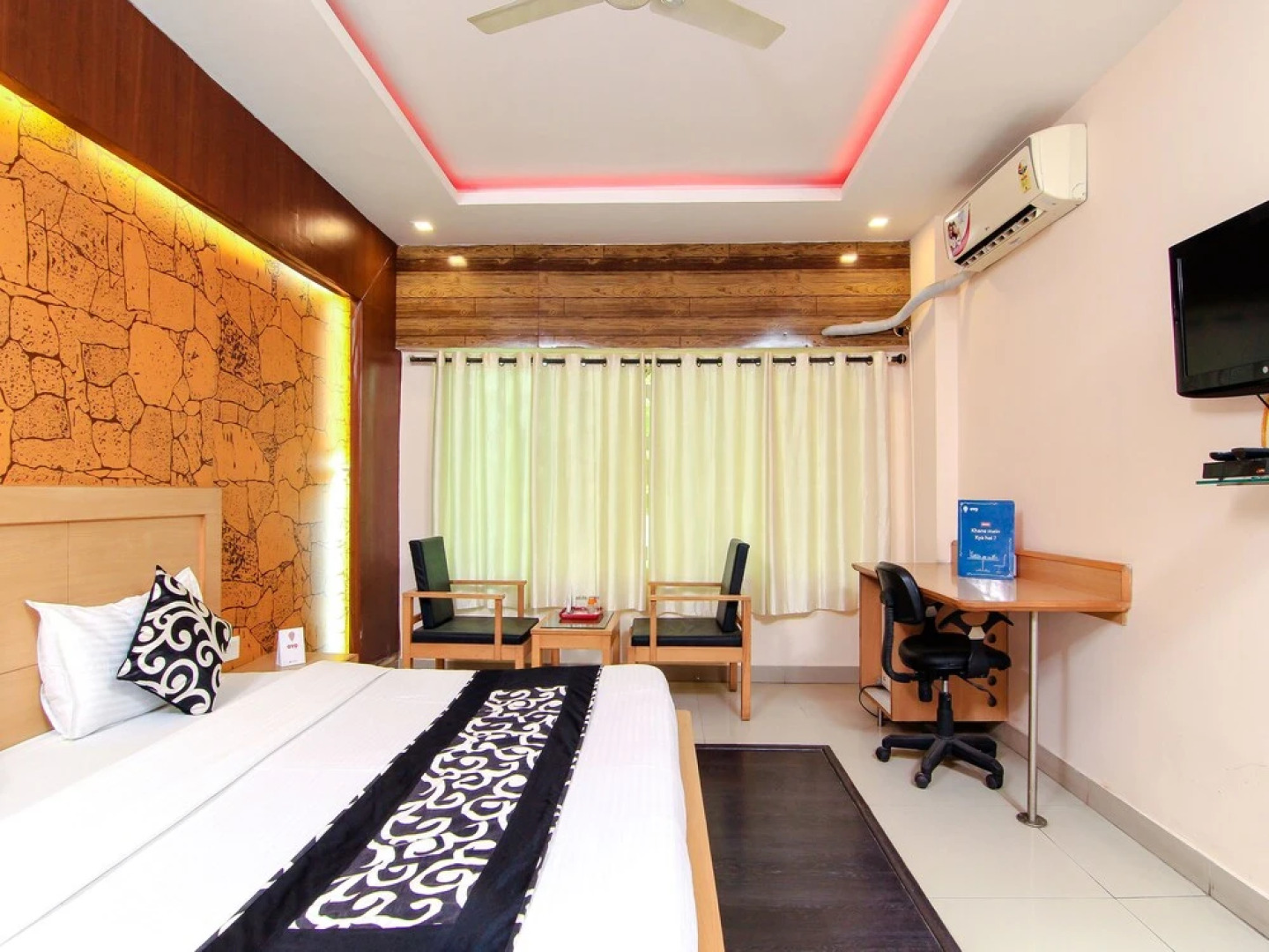 Capital O 8823 City Club