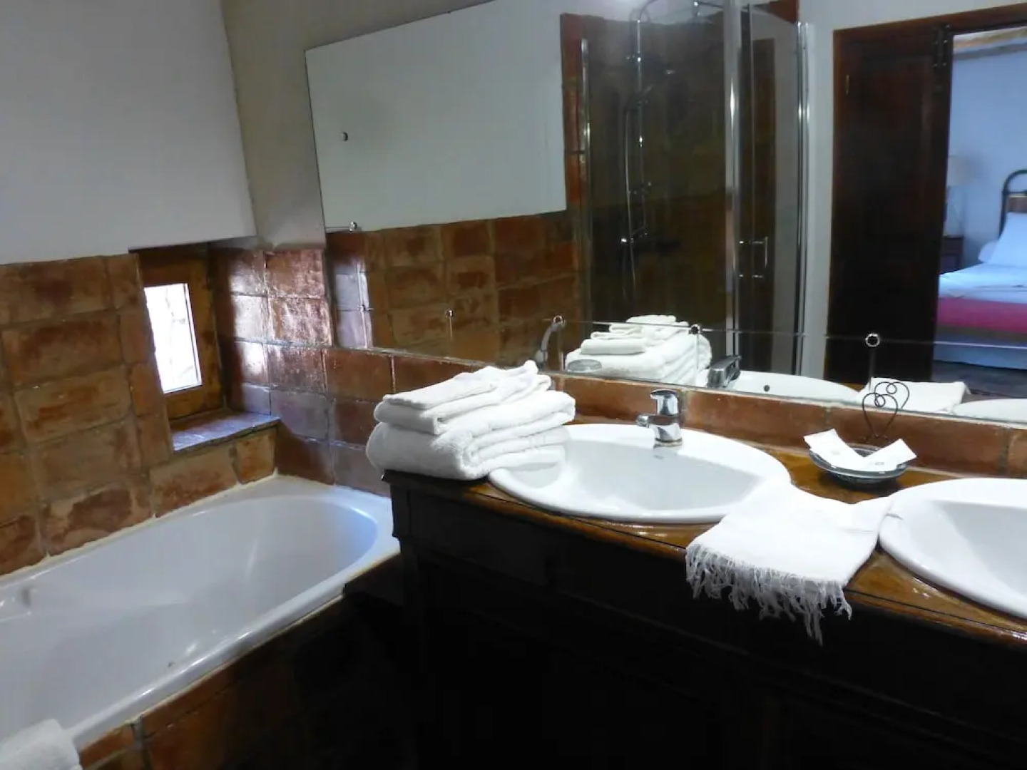 Chambre et table dhôtes le Roc sur lOrbieu