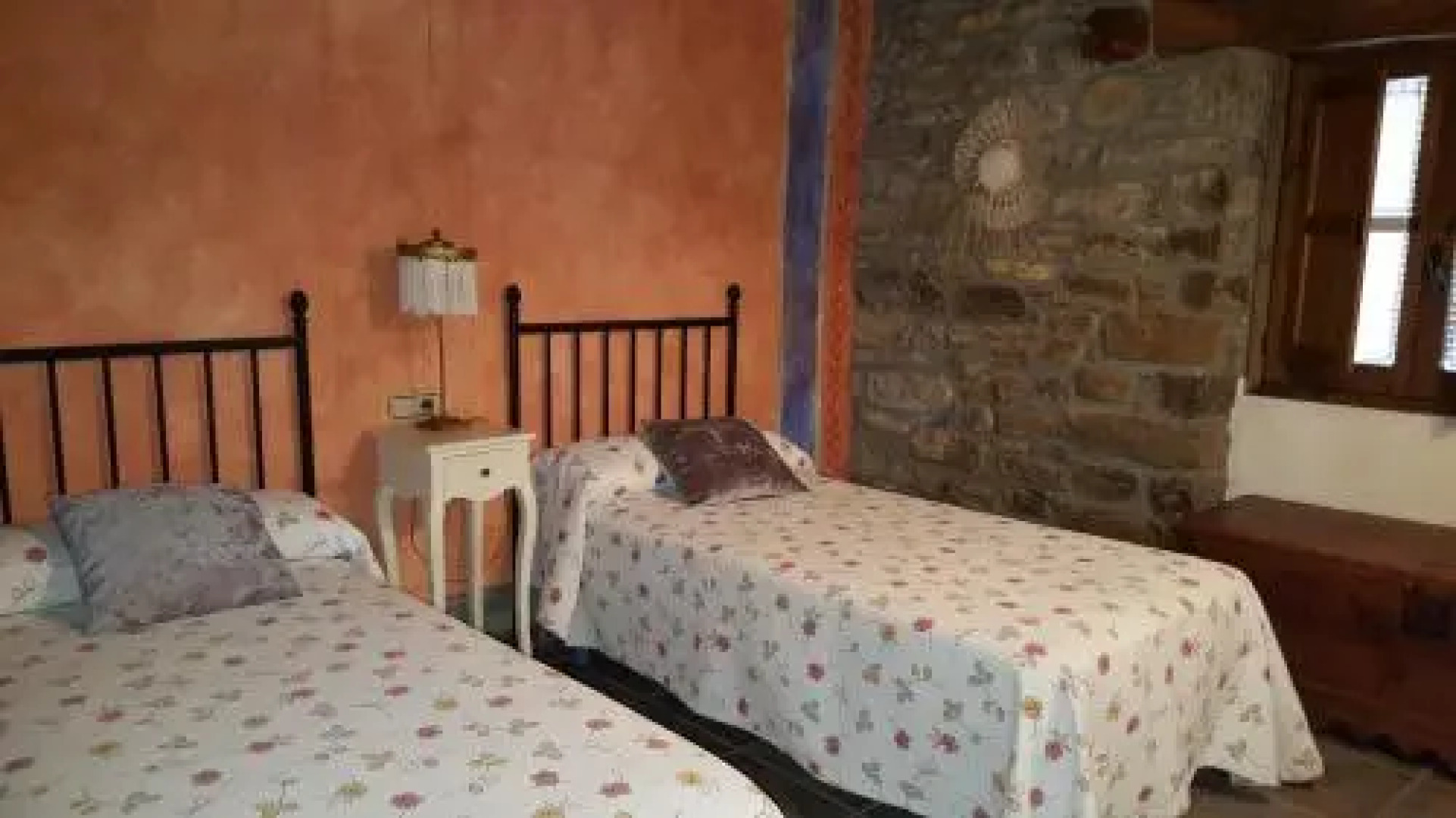 Apartamentos La Borda Castillon