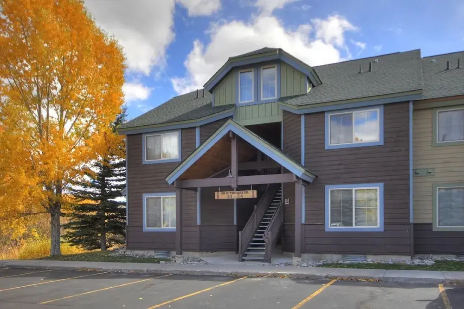 Tarn Landing  #c-4 2 Bedroom Condo by RedAwning