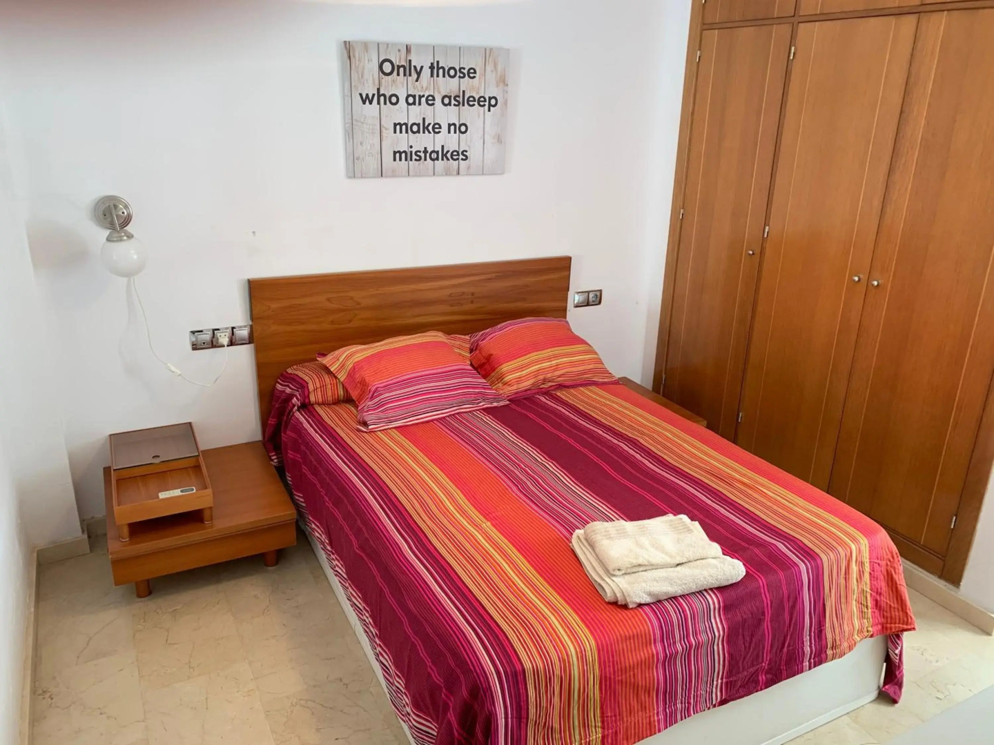 CASTILLEJA , Casa-Apartamento cerca centro Sevilla Wifi Familias Trabajo Garaje