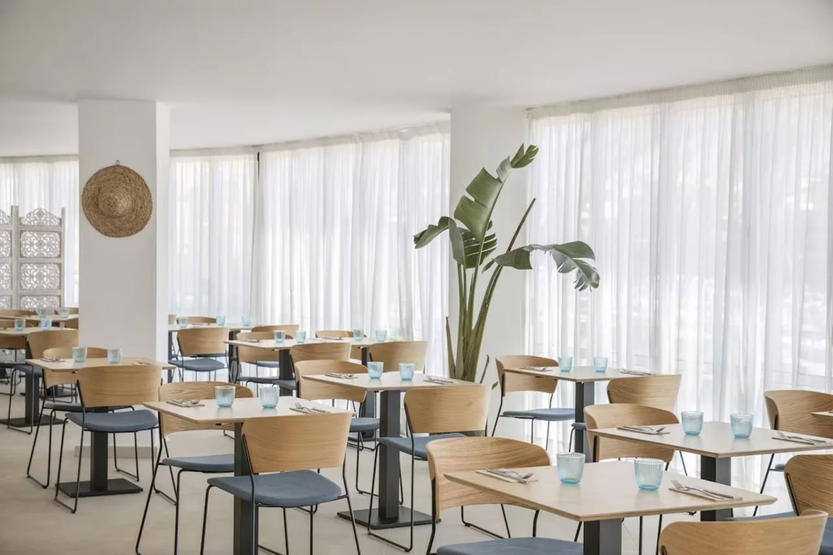 Portodrach Aparthotel & Suites