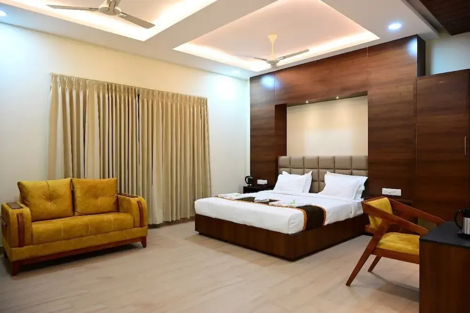 Hotel Unnati Stay Inn Vijayapura By HRG