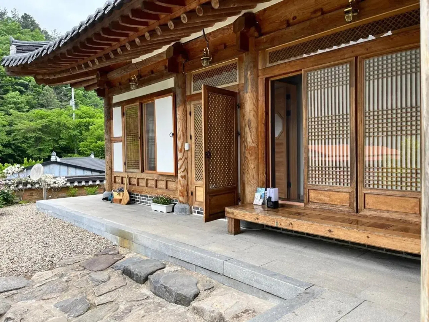 Wanju Hanok Pension Hyurim