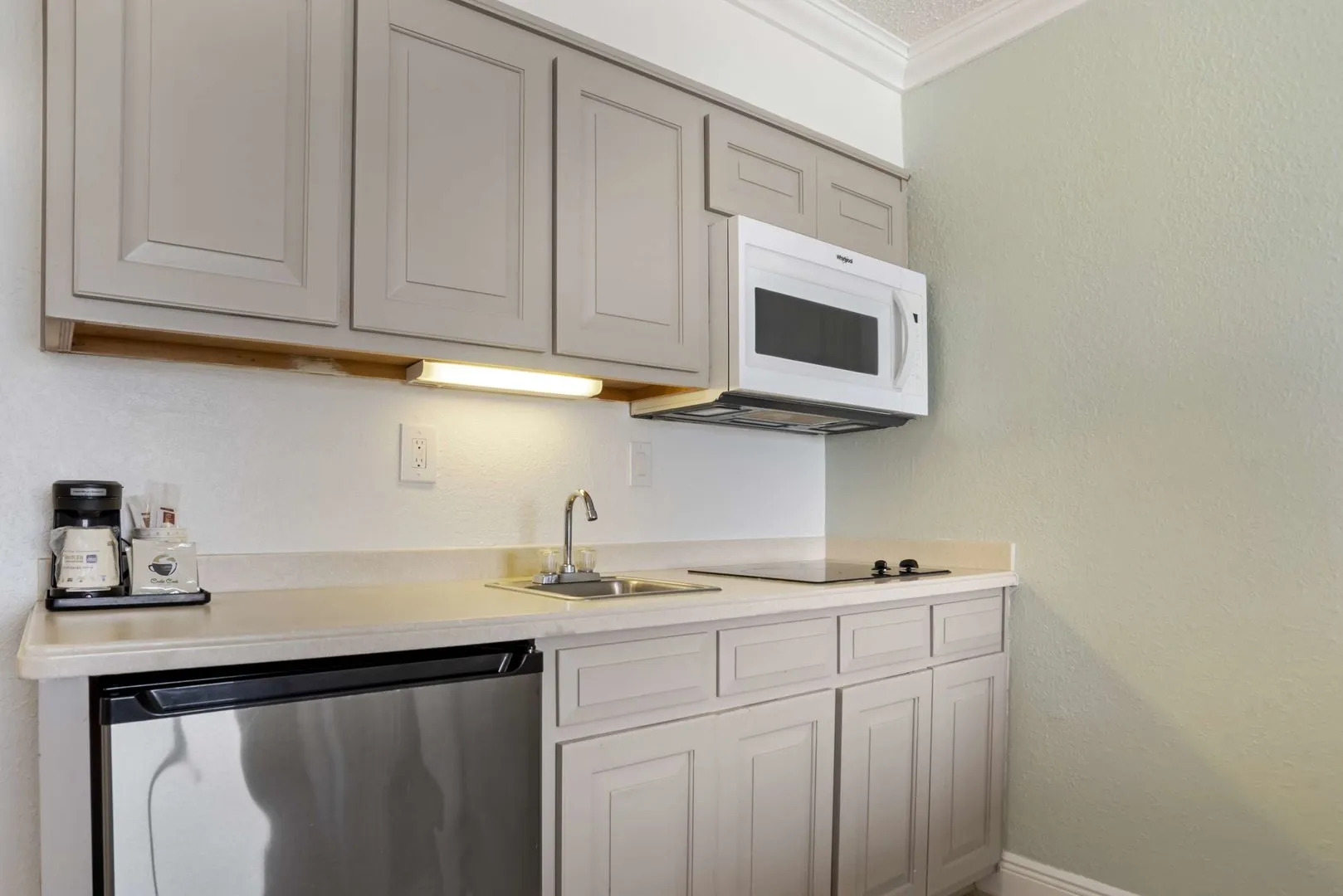 Best Western On The Beach