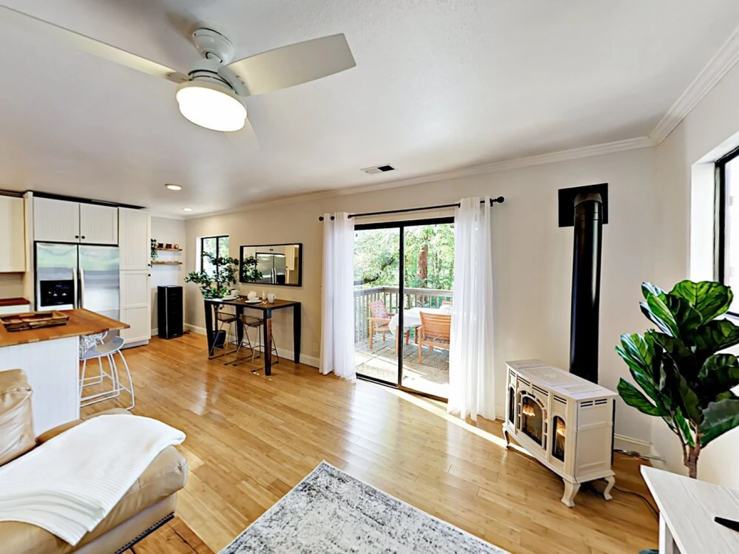 Charming Wine Country Retreat - 3 Br Home